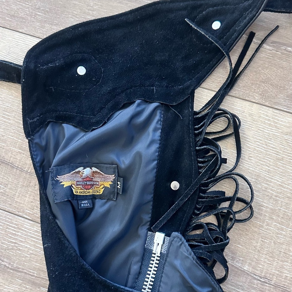 Harley-Davidson Black Leather Jacket with Fringe and Red Lining - Picture 3 of 7